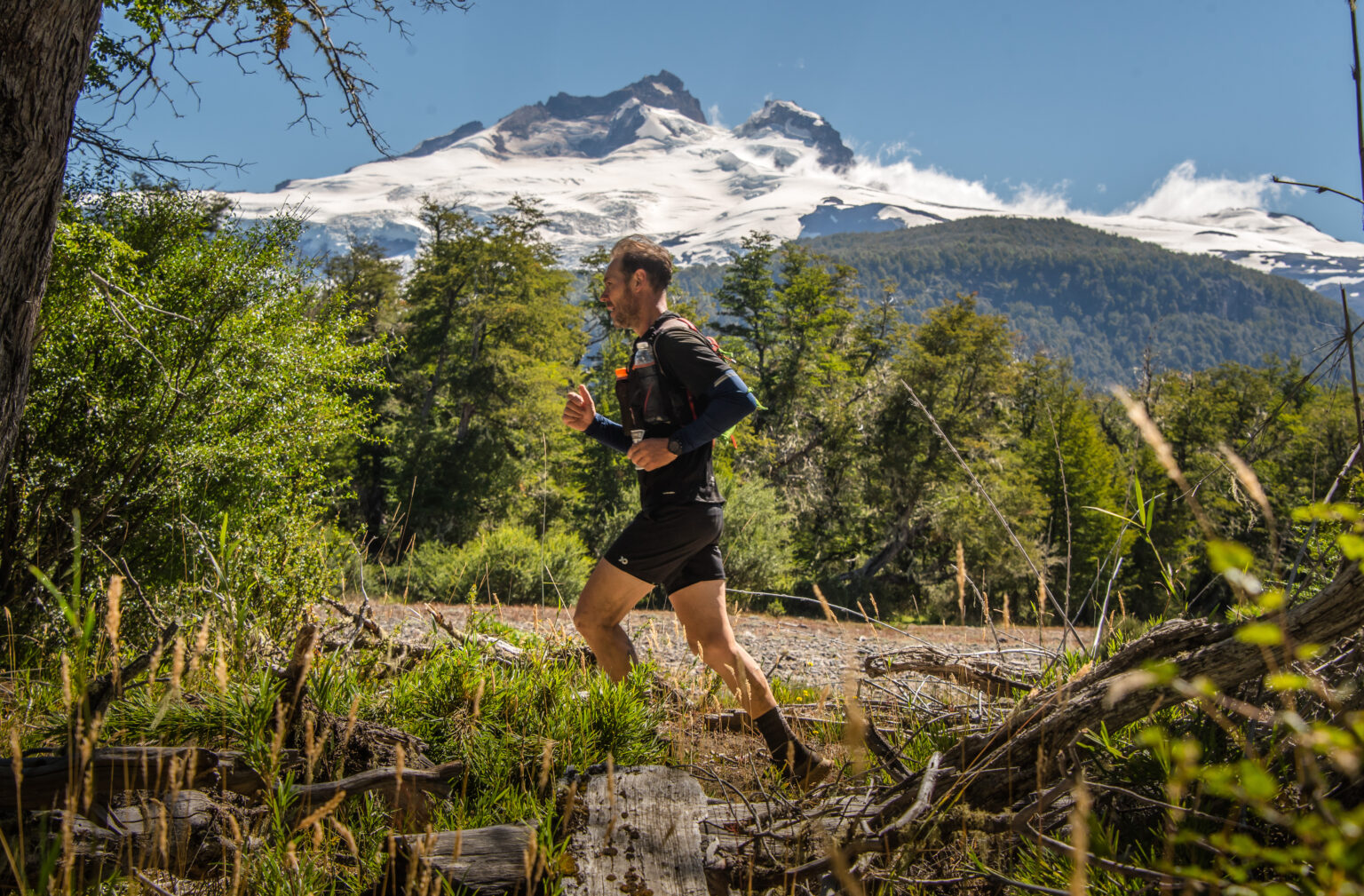 Flyer de El Paso Austral 2027 – trail running en San Carlos de Bariloche, Río Negro